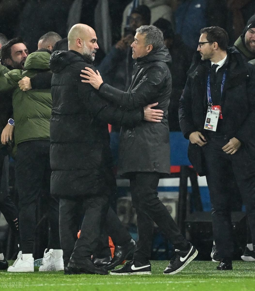 关于曼城连克对手，稳坐小组第一的信息