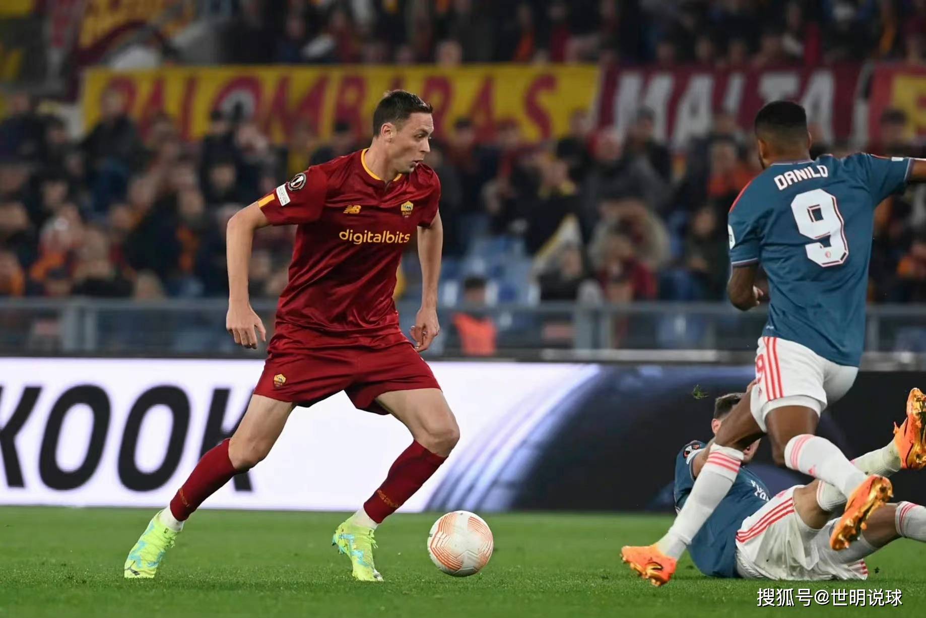 勒沃库森队员展现超凡技艺，取得大胜的简单介绍