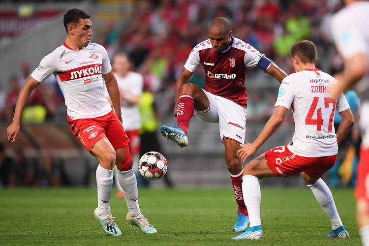 亚眠队险胜，逃离降级区之苦的简单介绍