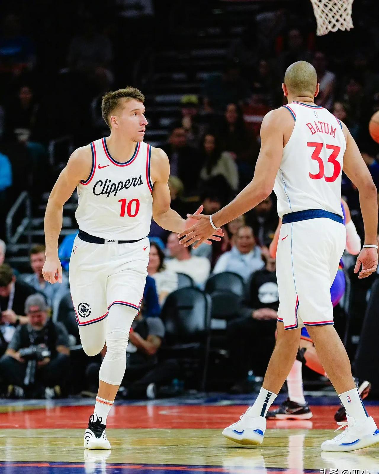  哈登巅峰对决，姆巴佩与60激战德国队分钟，关键助攻胜负难料！