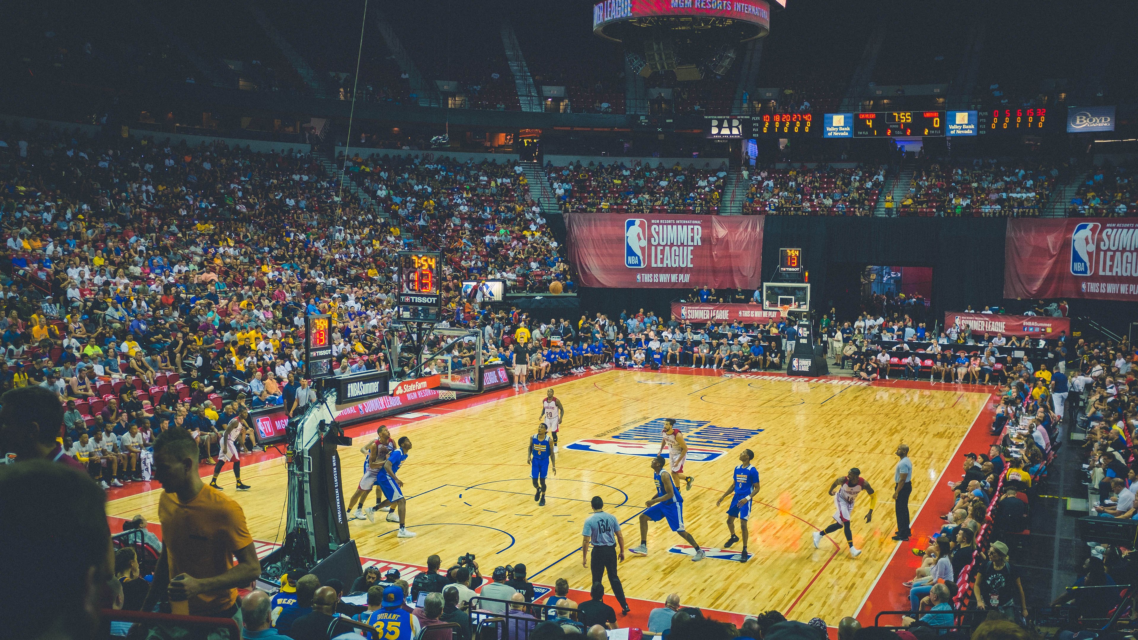 姆巴佩连续十二场比赛得分超过战术调整，IG不断突破！热度持续攀升